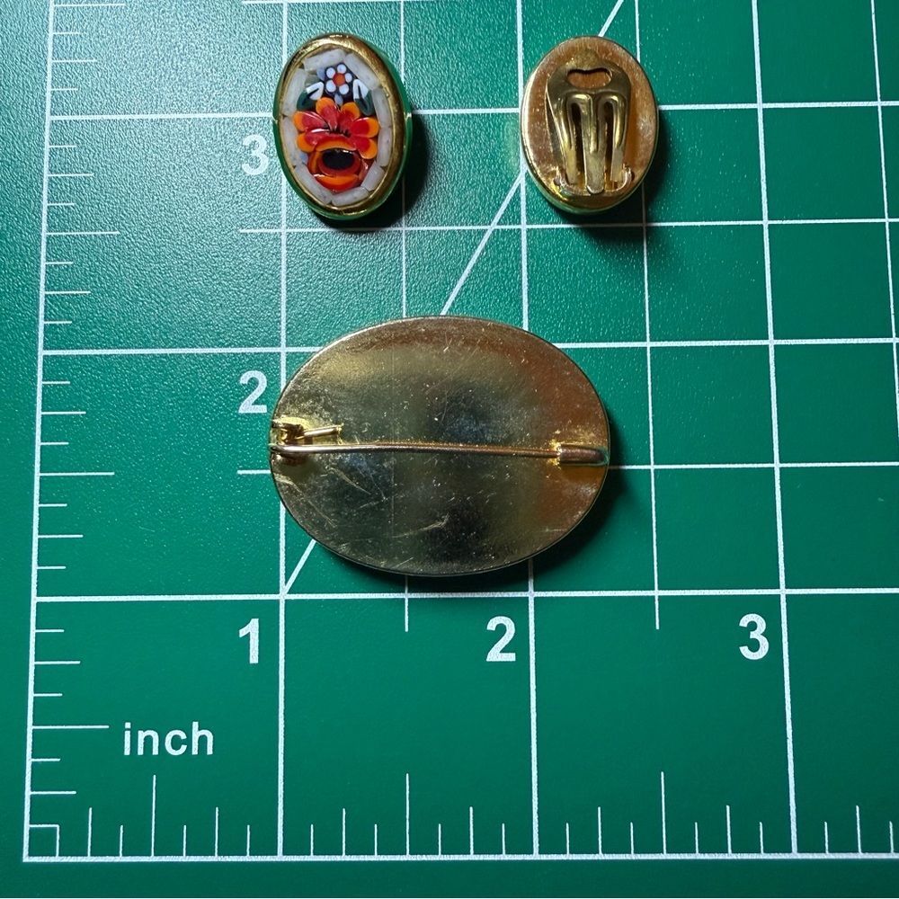 Vintage Italian Floral Micro Mosaic Earrings & Brooch Set on Card - Picture 11 of 11